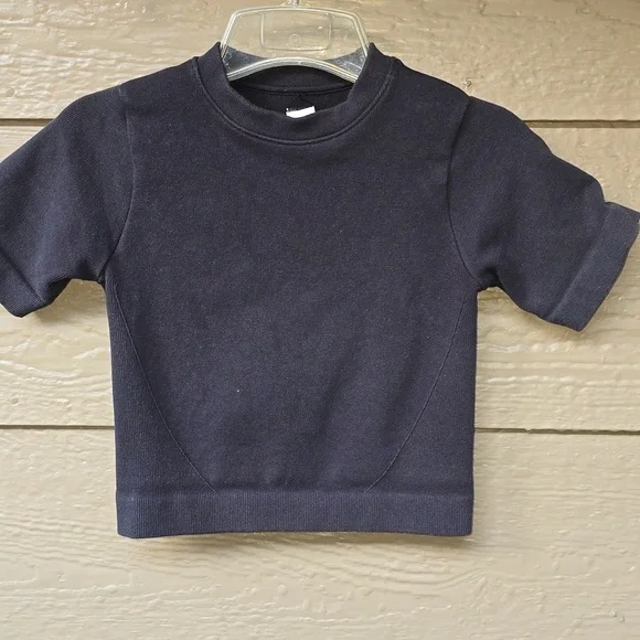 Everlane the seamless tee black crop ribbed stretch tee XS/S - Picture 5 of 11